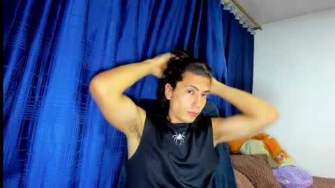 catnuaa online show from 04/05/26, 04:09