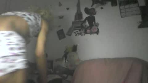 Snapshot of catrina_love chatting on 12/23/25, 12:08 catrina online show from 12/23/25, 12:08