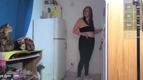 Snapshot of catrina_rich chatting on 10/04/25, 01:14 catrina online show from 10/04/25, 01:14