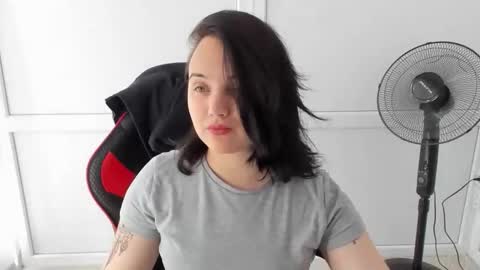 Catrine online show from 06/10/26, 07:07