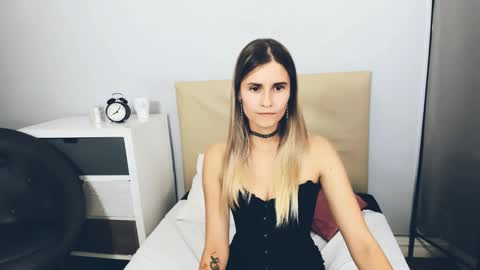 CatrinGood online show from 10/18/25, 02:29