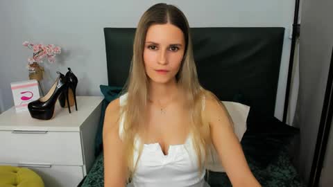 CatrinGood online show from 04/12/26, 07:19