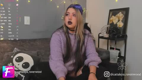 Cattaleya Ravenwood online show from 11/08/25, 10:37