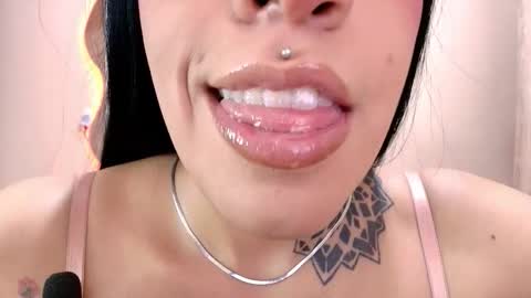 Cattleya online show from 01/14/26, 02:28