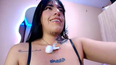 Snapshot of catte_jensen chatting on 04/23/26, 05:08 Cattleya online show from 04/23/26, 05:08