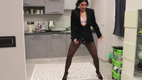 catty online show from 03/03/25, 09:37