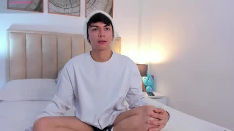 Cayden online show from 11/03/25, 03:41