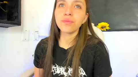 Snapshot of cayetana_01 chatting on 07/09/26, 07:18 cayetana online show from 07/09/26, 07:18