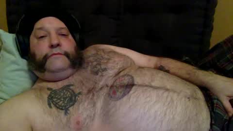 Snapshot of caz508 chatting on 12/22/24, 01:23 caz508 online show from 12/22/24, 01:23