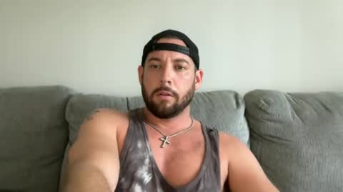 Snapshot of cboyy20 chatting on 09/27/25, 06:46 cboyy20 online show from 09/27/25, 06:46