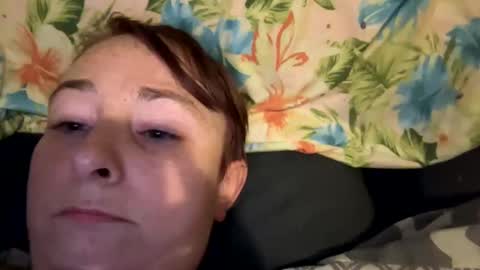 Snapshot of cbrooks667 chatting on 10/26/25, 02:28 cbrooks667 online show from 10/26/25, 02:28