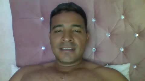 Snapshot of ccamilo_ chatting on 04/30/26, 02:56 camilo online show from 04/30/26, 02:56