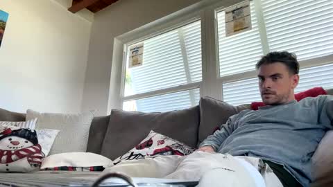 Rivs online show from 02/10/25, 06:56