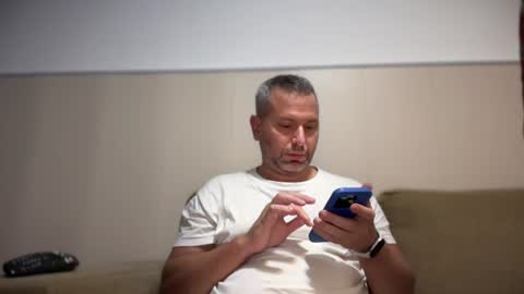 Tomys online show from 06/12/26, 01:59