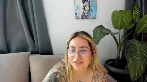 ccuteass online show from 01/14/25, 06:38