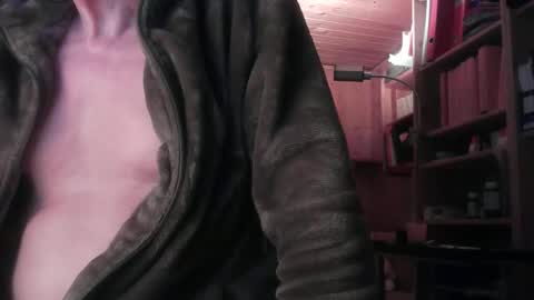 cd_99 online show from 10/30/25, 07:47