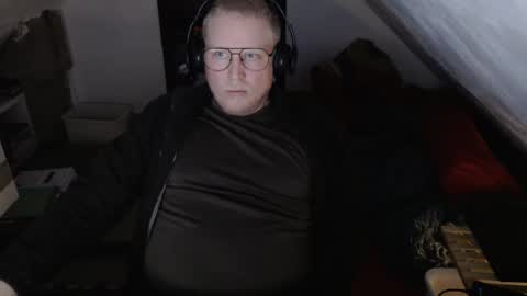 Snapshot of cebas chatting on 03/02/26, 09:05 cebas online show from 03/02/26, 09:05