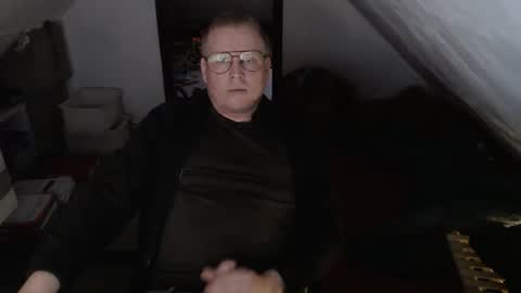 Snapshot of cebas chatting on 03/09/26, 08:07 cebas online show from 03/09/26, 08:07