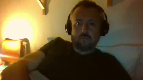 Snapshot of cebcool chatting on 04/19/26, 01:49 Sb online show from 04/19/26, 01:49