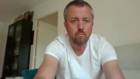 Snapshot of cebcool chatting on 04/20/26, 02:53 Sb online show from 04/20/26, 02:53