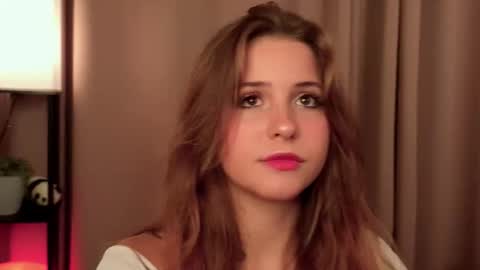 Snapshot of ceceliapidcock chatting on 12/03/25, 07:12 Lina online show from 12/03/25, 07:12