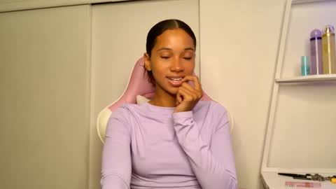 Snapshot of cedaya555 chatting on 09/10/25, 04:12 CEDAYA555 online show from 09/10/25, 04:12