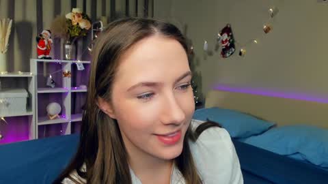 Josie Manesi online show from 01/24/25, 07:07