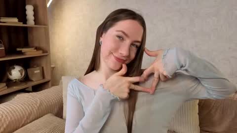 Josie Manesi online show from 09/20/25, 05:30