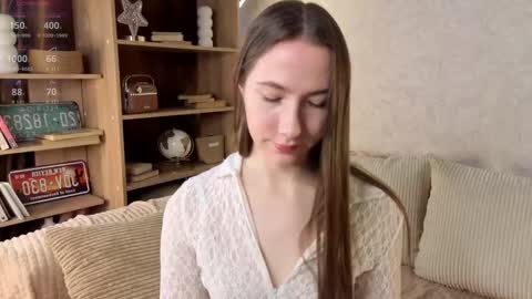 Josie Manesi online show from 09/28/25, 05:35