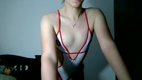 Snapshot of celessteseductora chatting on 05/04/26, 03:41 celessteseductora online show from 05/04/26, 03:41