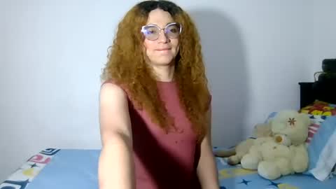 Snapshot of celessteseductora chatting on 07/25/26, 07:33 celessteseductora online show from 07/25/26, 07:33