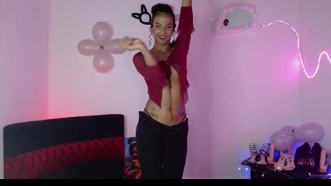 Snapshot of celesstte_0 chatting on 11/11/25, 02:28 Celeste online show from 11/11/25, 02:28