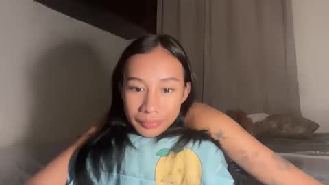 Snapshot of celest_petite chatting on 02/18/26, 01:51 Celestiana online show from 02/18/26, 01:51