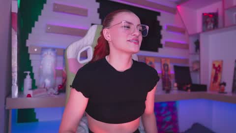 Snapshot of celeste_blazze chatting on 12/04/24, 06:06 Celeste online show from 12/04/24, 06:06