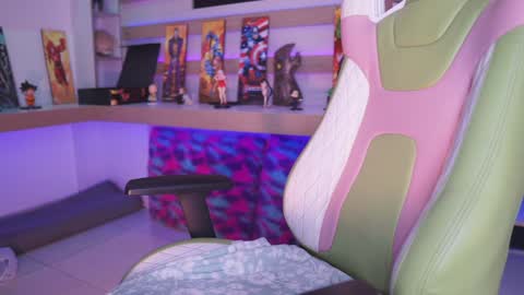 Snapshot of celeste_blazze chatting on 12/09/24, 05:30 Celeste online show from 12/09/24, 05:30