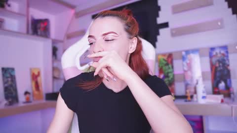 Snapshot of celeste_blazze chatting on 12/13/24, 05:21 Celeste online show from 12/13/24, 05:21