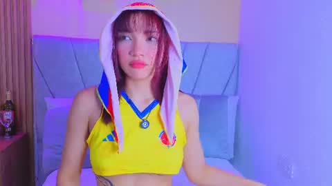 Snapshot of celeste_collinss_ chatting on 06/17/26, 04:04 celeste online show from 06/17/26, 04:04