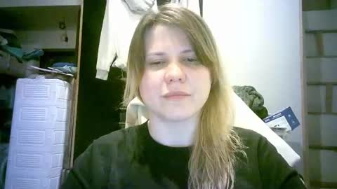 celeste_naughty_ online show from 04/28/26, 10:42