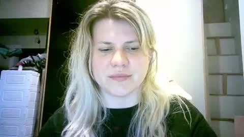 celeste_naughty_ online show from 05/28/26, 10:34