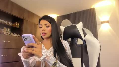 Snapshot of celeste_pervert chatting on 07/03/26, 03:40 mia sofiabohorquez INSTAGRAM online show from 07/03/26, 03:40