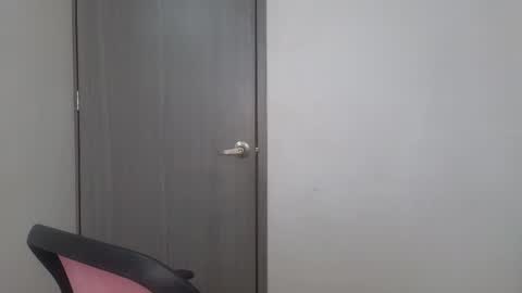 celeste_shinny online show from 11/25/25, 05:13