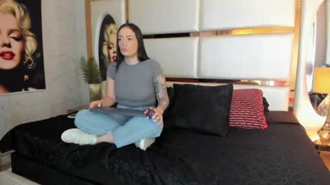 Snapshot of celeste_starsss chatting on 07/13/26, 09:17 celeste_starsss online show from 07/13/26, 09:17