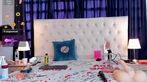 CELESTE MIRANDA online show from 11/19/25, 12:27