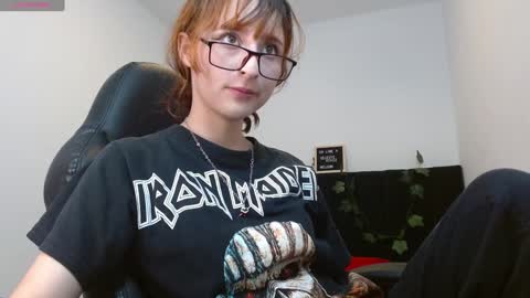 celesteayase online show from 02/04/25, 10:34