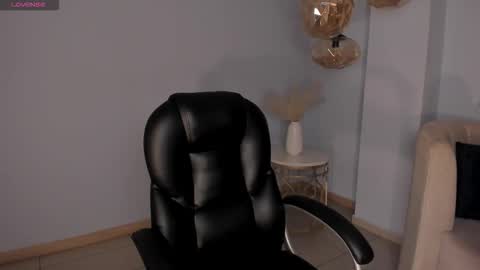 Snapshot of celestepalmer_x chatting on 09/24/25, 10:29 Celeste online show from 09/24/25, 10:29