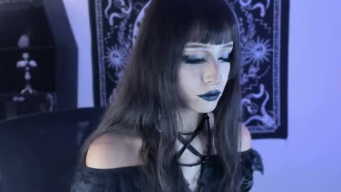   online show from 05/07/26, 02:28