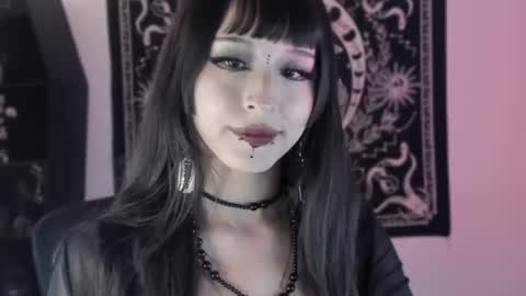   online show from 06/11/26, 02:53
