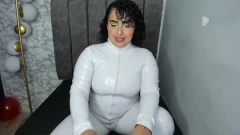       online show from 12/13/24, 08:09