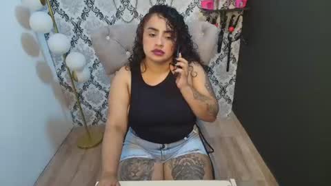 Snapshot of celestte_sweet chatting on 07/28/26, 02:13 online show from 07/28/26, 02:13