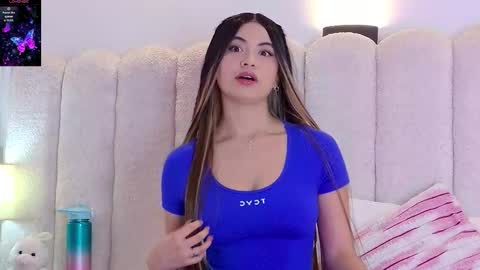 celestte_vanegas online show from 03/19/26, 05:50